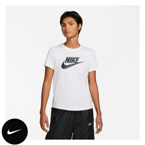 Camiseta Nike Sportswear Essentials Feminina