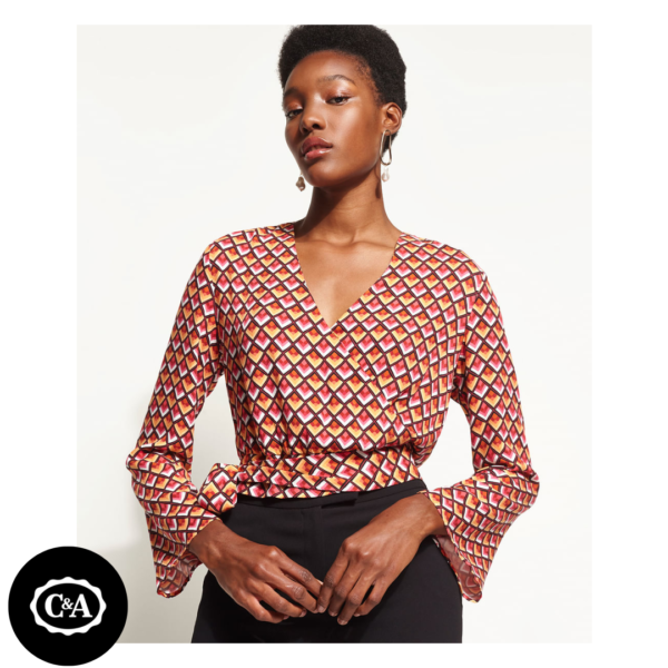 Blusa Feminina DVF Transpassada Estampada Geométrica Manga Sino Decote V Multicor