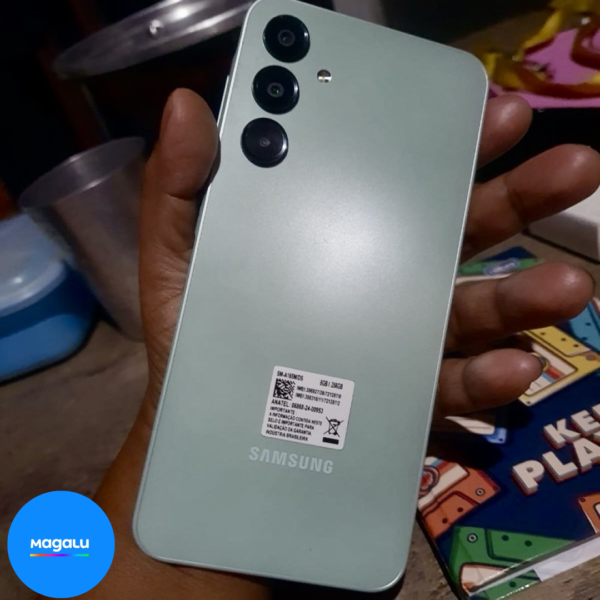 Smartphone Samsung Galaxy A16 128GB Verde Claro 4GB RAM 6,7" FHD+ Câm Tripla de até 50MP + Selfie 13MP Bateria 5000mAh