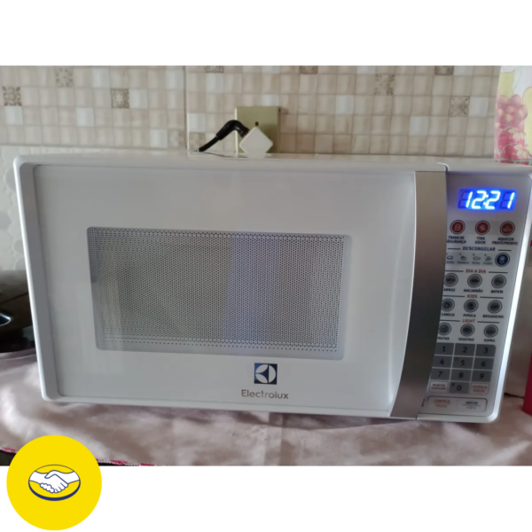Micro-ondas MTO30 20L Com Função Tira Odor e Descongelar Cor Branco Electrolux