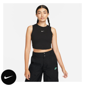 Regata Nike Sportswear Cropped Essentials Feminina