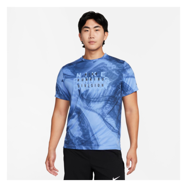 Camiseta Nike Run Division Rise 365 Masculina