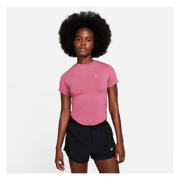 Camiseta Nike Run Division Feminina